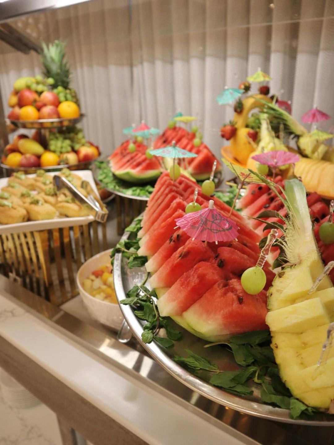 אל-מדינה Zowar International Hotel מראה חיצוני תמונה