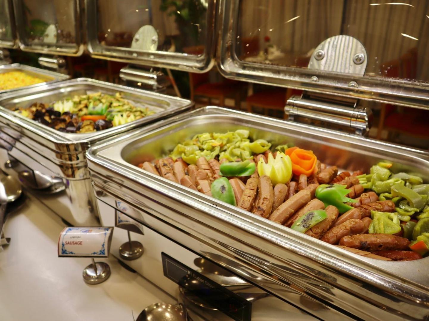 אל-מדינה Zowar International Hotel מראה חיצוני תמונה