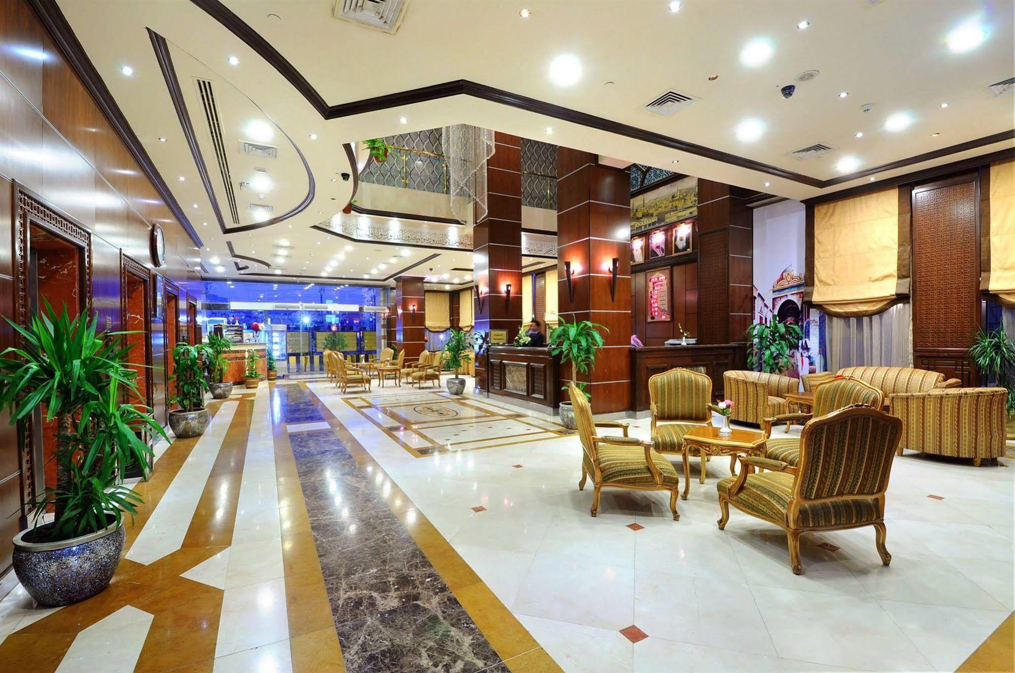 אל-מדינה Zowar International Hotel מראה חיצוני תמונה