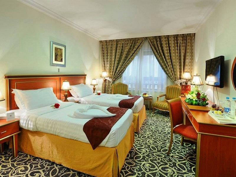 אל-מדינה Zowar International Hotel מראה חיצוני תמונה